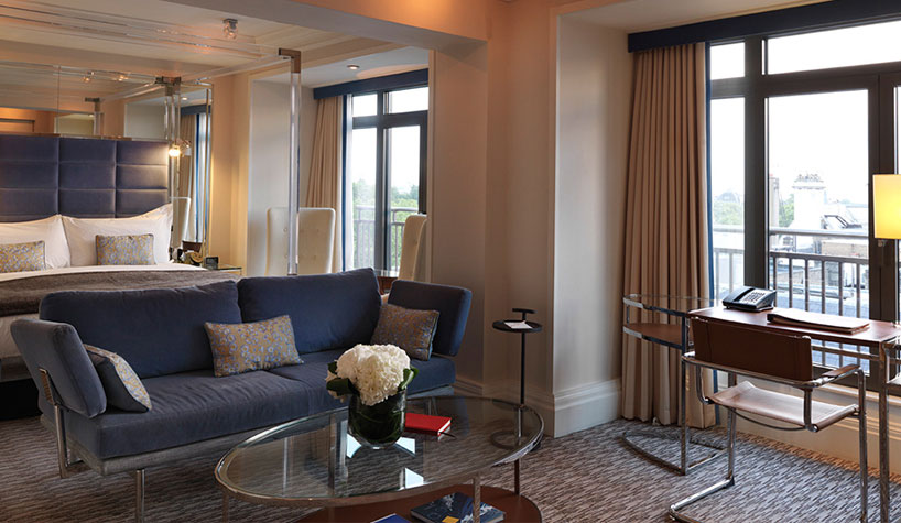 The Rooftop Penthouse Suite at The Athenaeum is available on Suiteness.