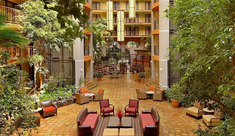 Aksarben Suites, A Trademark Collection Hotel