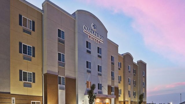 Hotels Complete Sales in the South