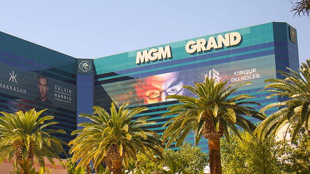 MGM reports $247M Q1 loss