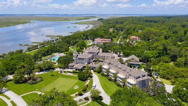 Pebblebrook acquires Jekyll Island Club Resort for $94M
