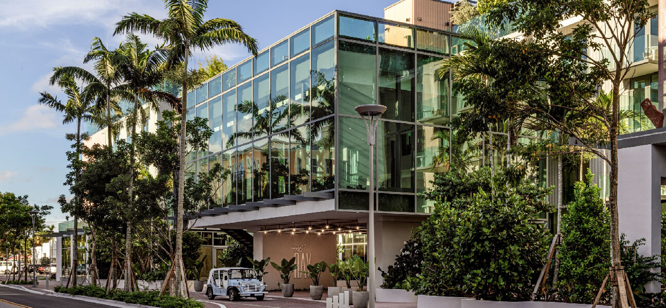 The Ray Hotel, Curio Collection by Hilton